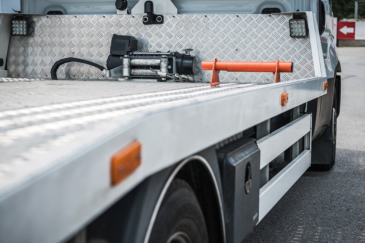 How Do Tow Trucks Tow Cars?